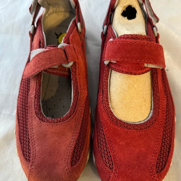Allrounder by Mephisto NIRO Mary Jane Flats, Red Suede Women Size 5.5 $179 - Picture 2 of 7